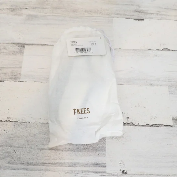 TKEES Women's Mariana Thong Sandals, Black, 9 NEW - Picture 4 of 6